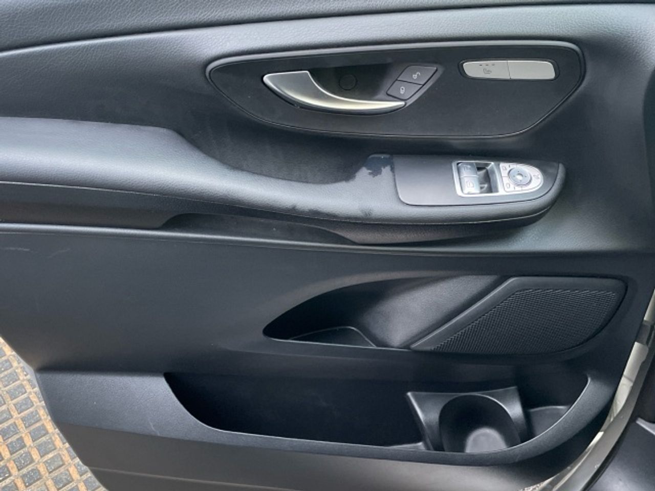 mercedes-clase-v-250d-largo-imagen-13