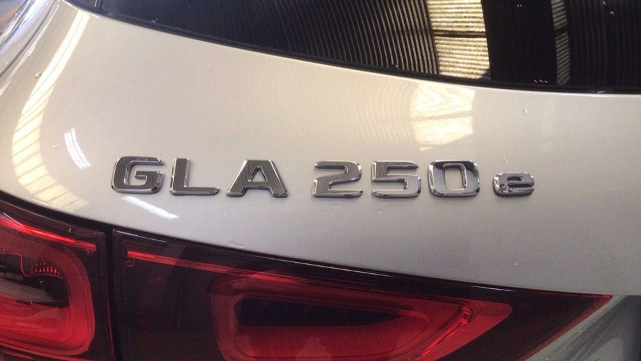 mercedes-gla-gla-250-e-imagen-11