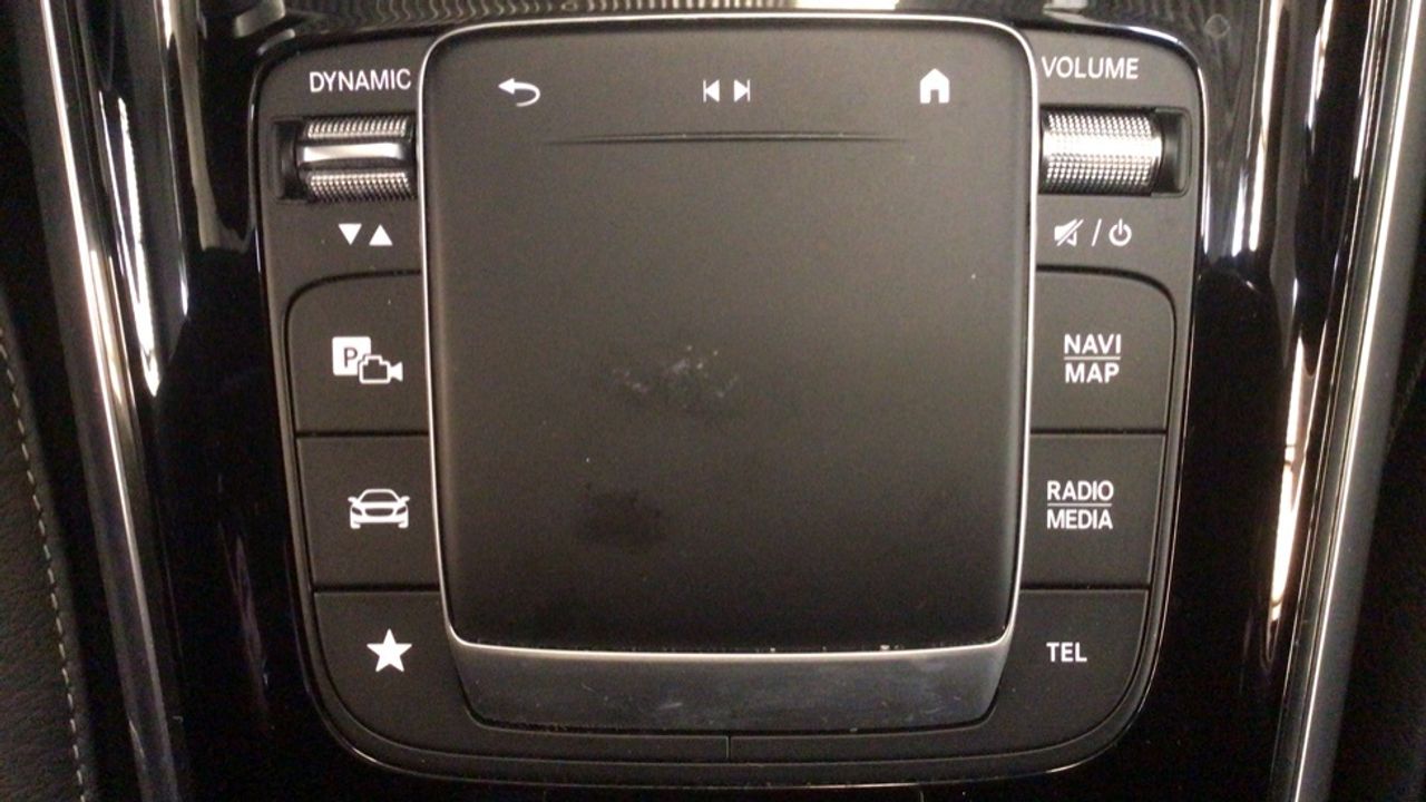 mercedes-gla-gla-250-e-imagen-19