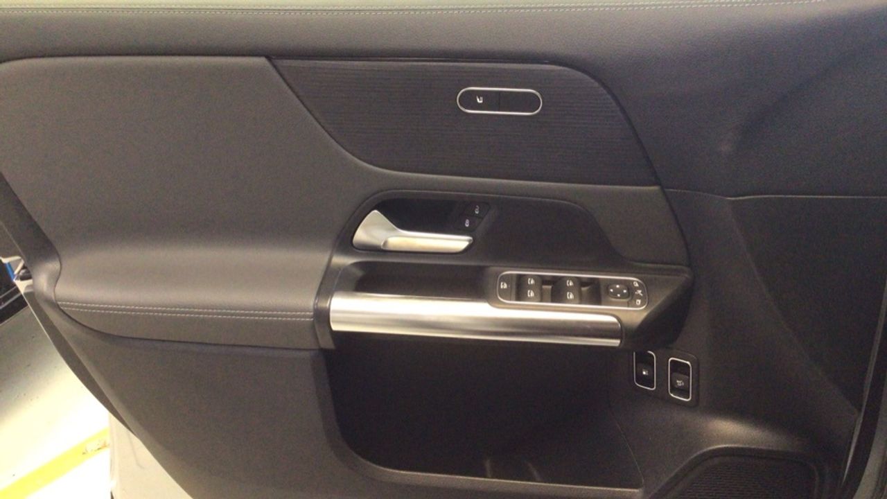 mercedes-gla-gla-250-e-imagen-22