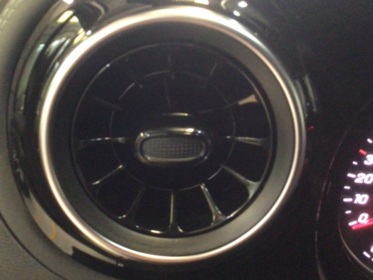 mercedes-clase-t-180d-standard-imagen-19