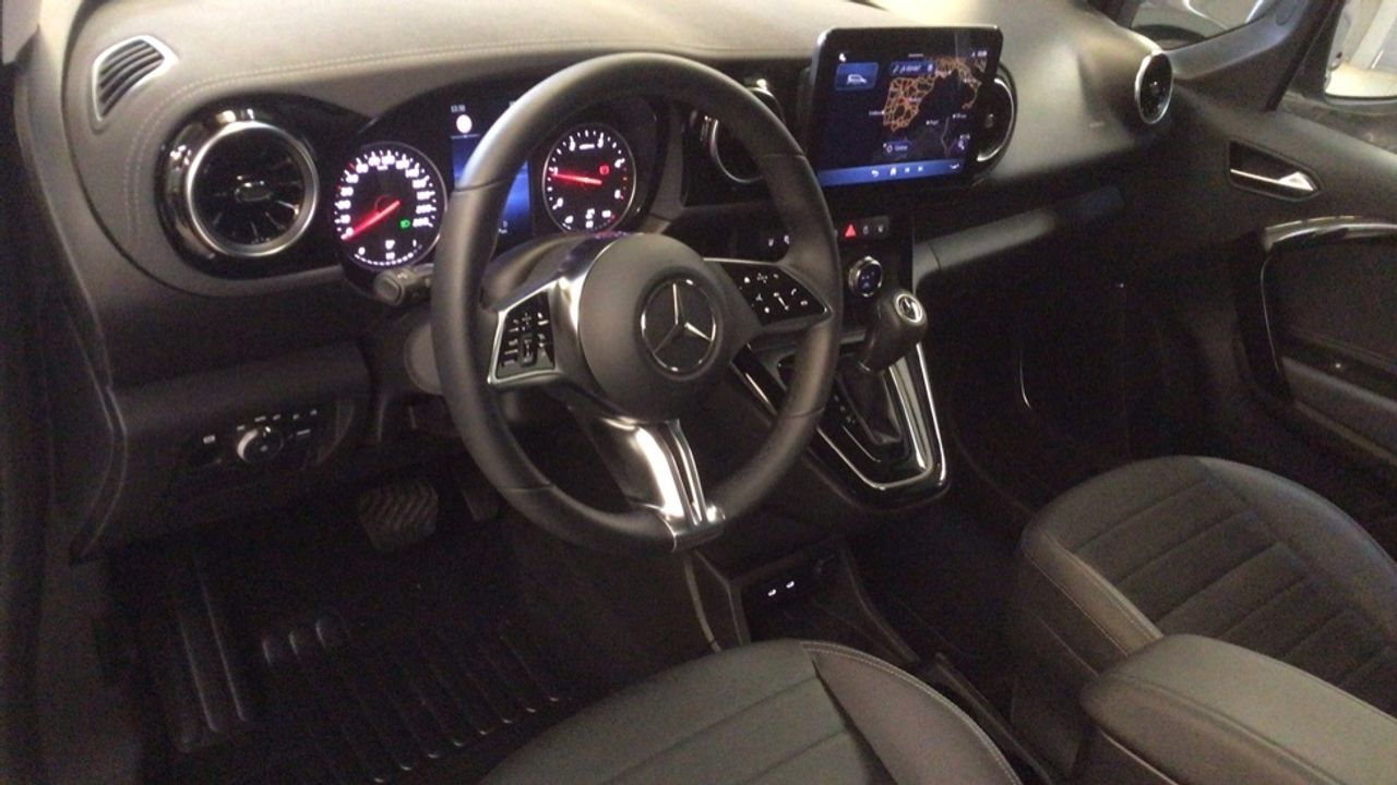 mercedes-clase-t-180d-standard-imagen-5