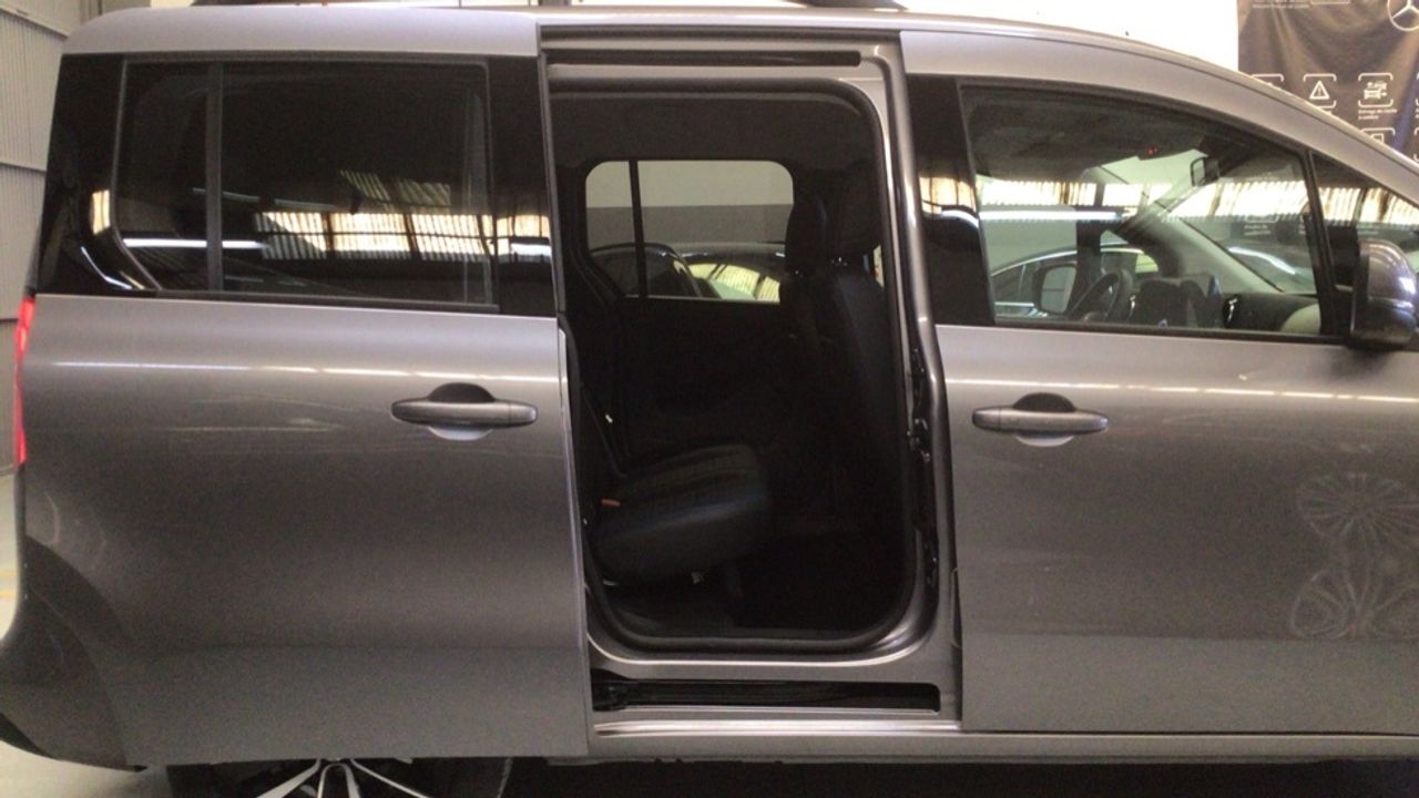 mercedes-clase-t-180d-standard-imagen-24