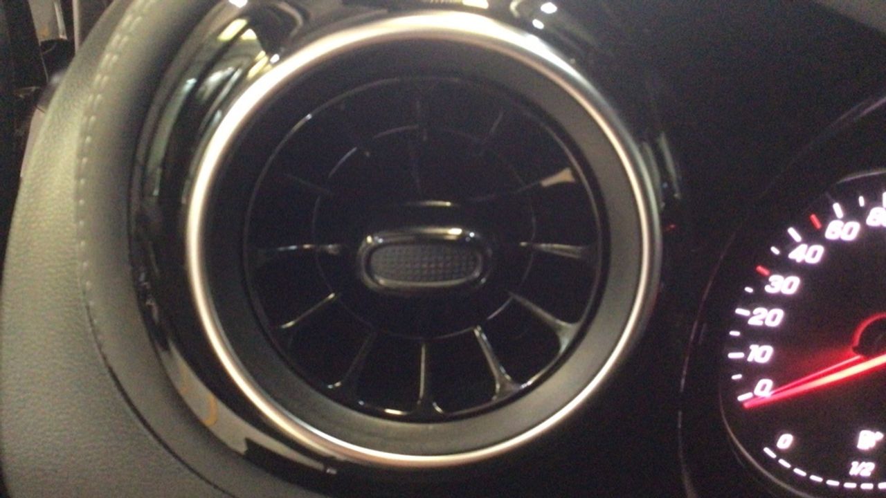 mercedes-clase-t-180d-standard-imagen-19