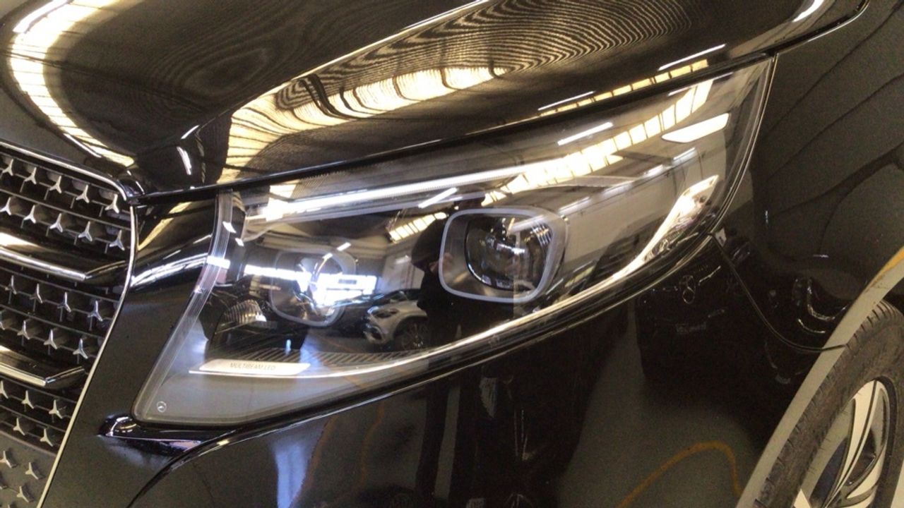 mercedes-clase-v-220d-6e-avantgarde-extralargo-imagen-12