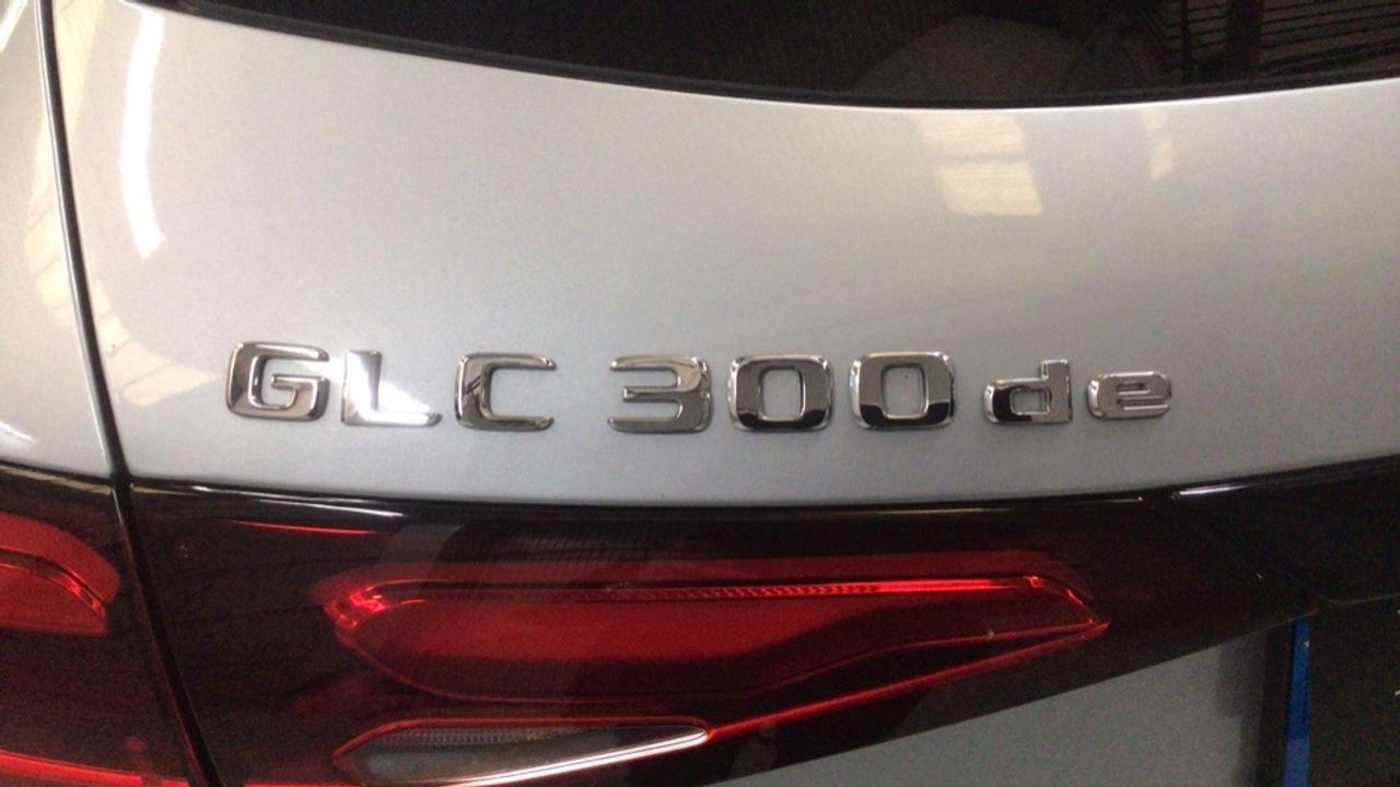 mercedes-glc-coupe-glc-300-de-4matic-imagen-11