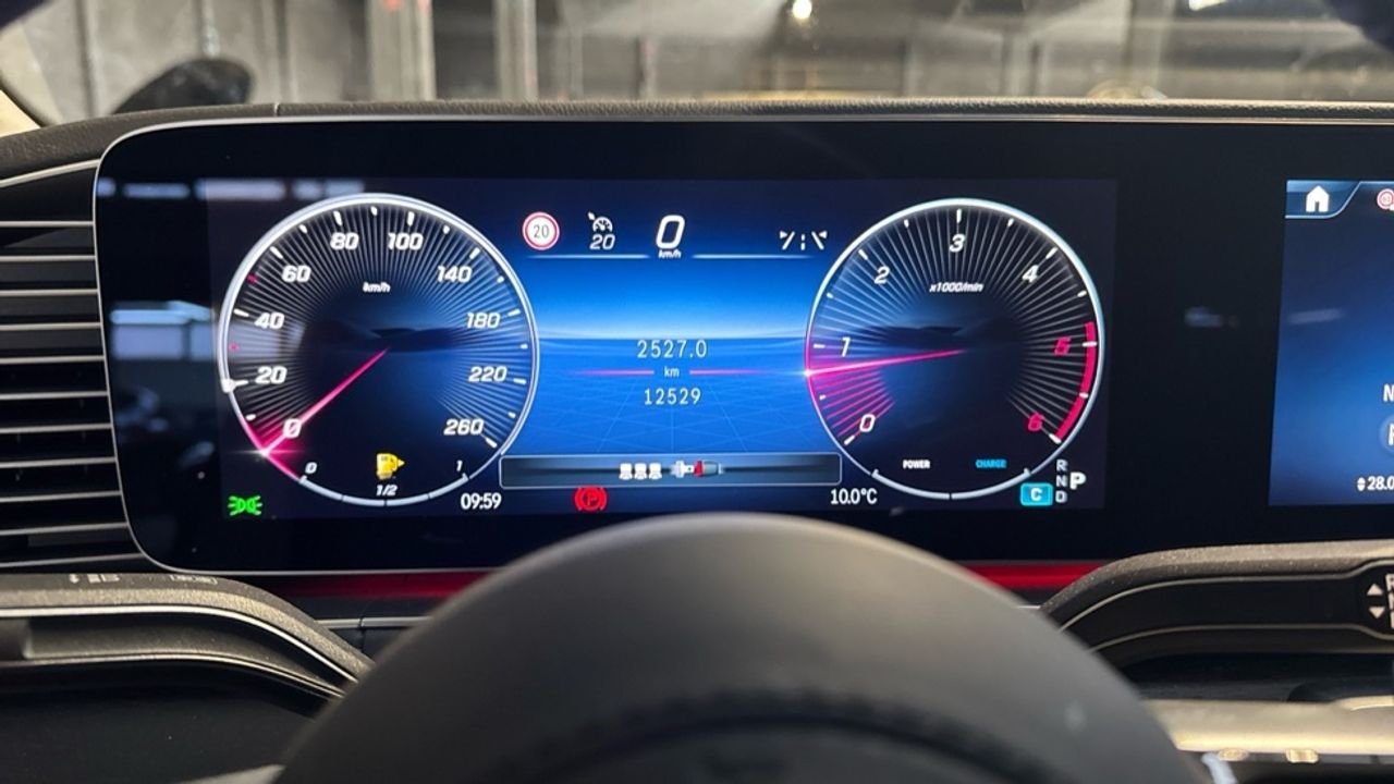 mercedes-gle-gle-300-d-4matic-imagen-17