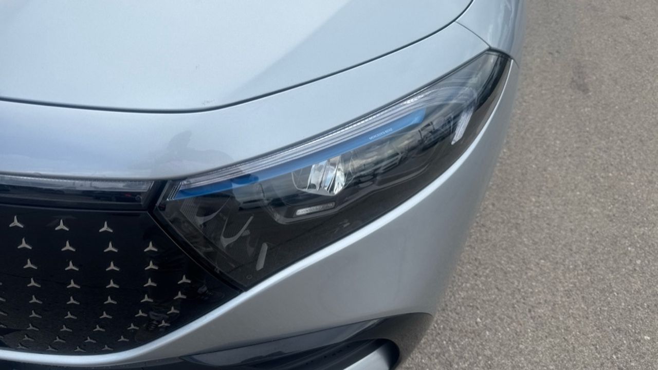 mercedes-eqa-eqa-250+-imagen-11