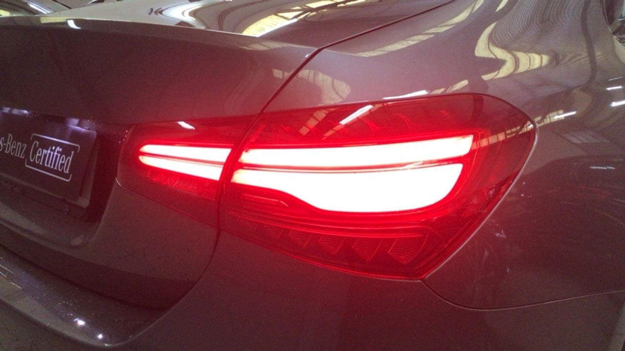 mercedes-clase-a-a-180-d-sedan-imagen-14