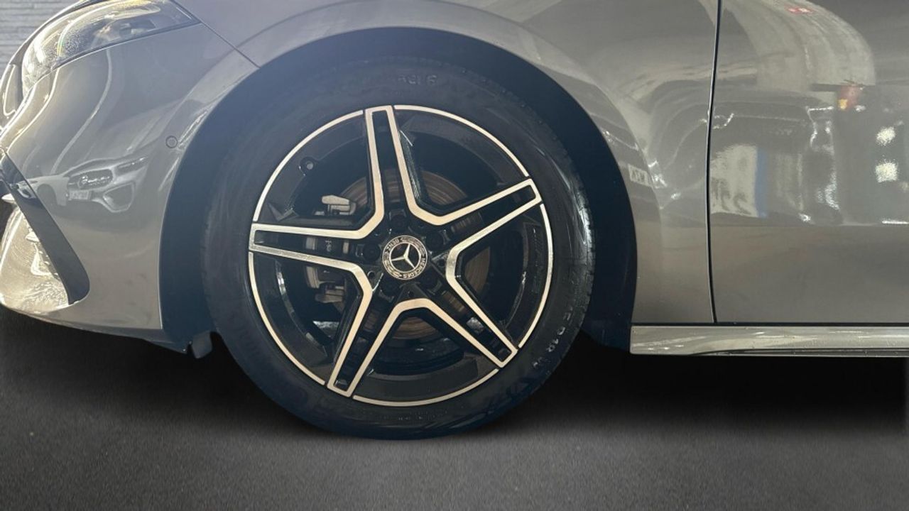 mercedes-clase-a-a-180-d-sedan-imagen-4