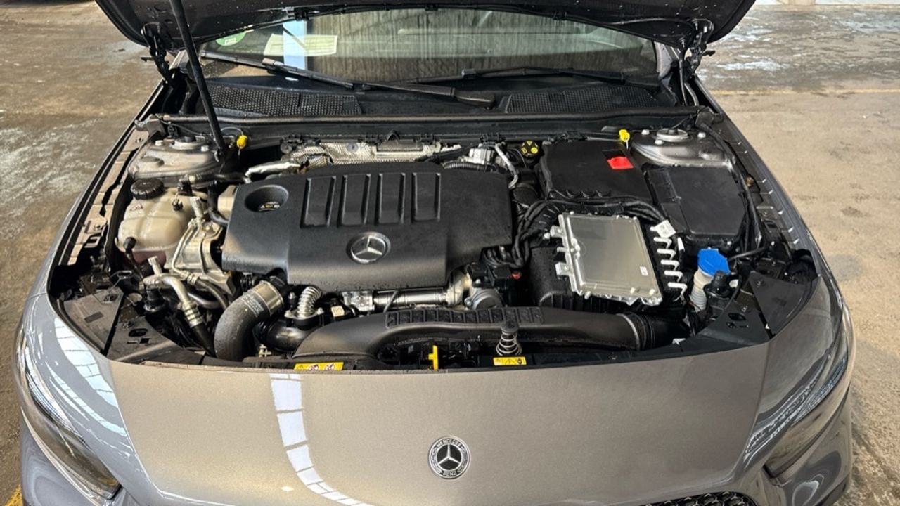 mercedes-clase-a-a-180-d-sedan-imagen-16