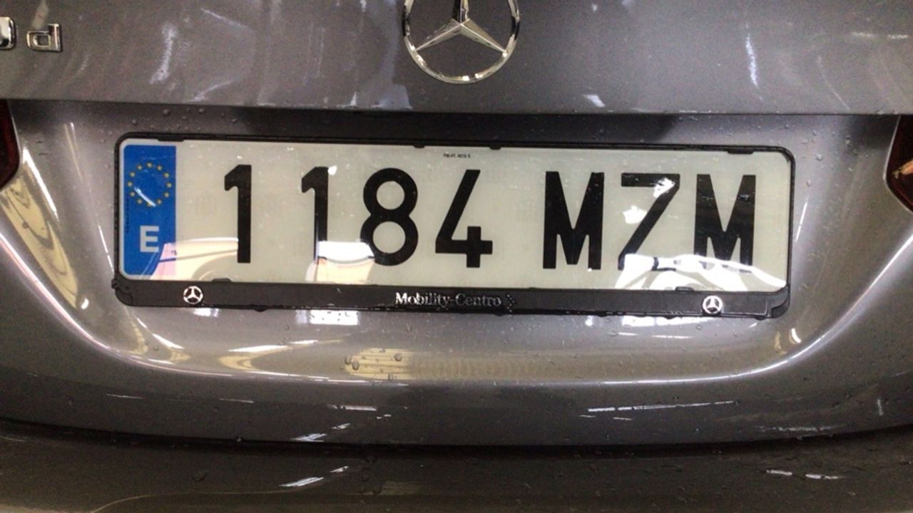 mercedes-clase-a-a-180-d-sedan-imagen-24