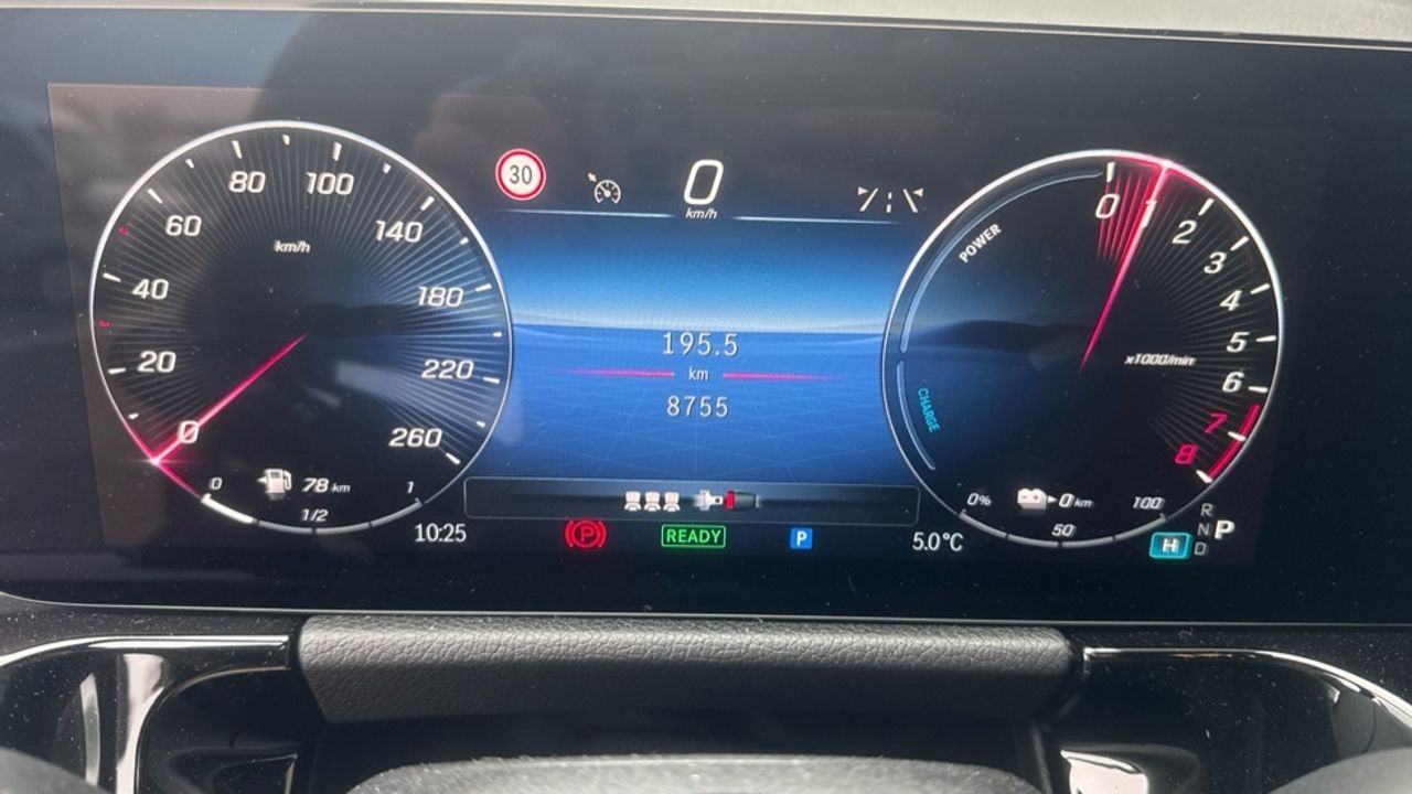 mercedes-gla-gla-250-e-imagen-12