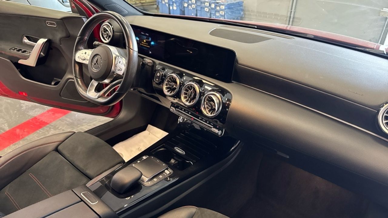 mercedes-clase-a-a-180-d-imagen-9