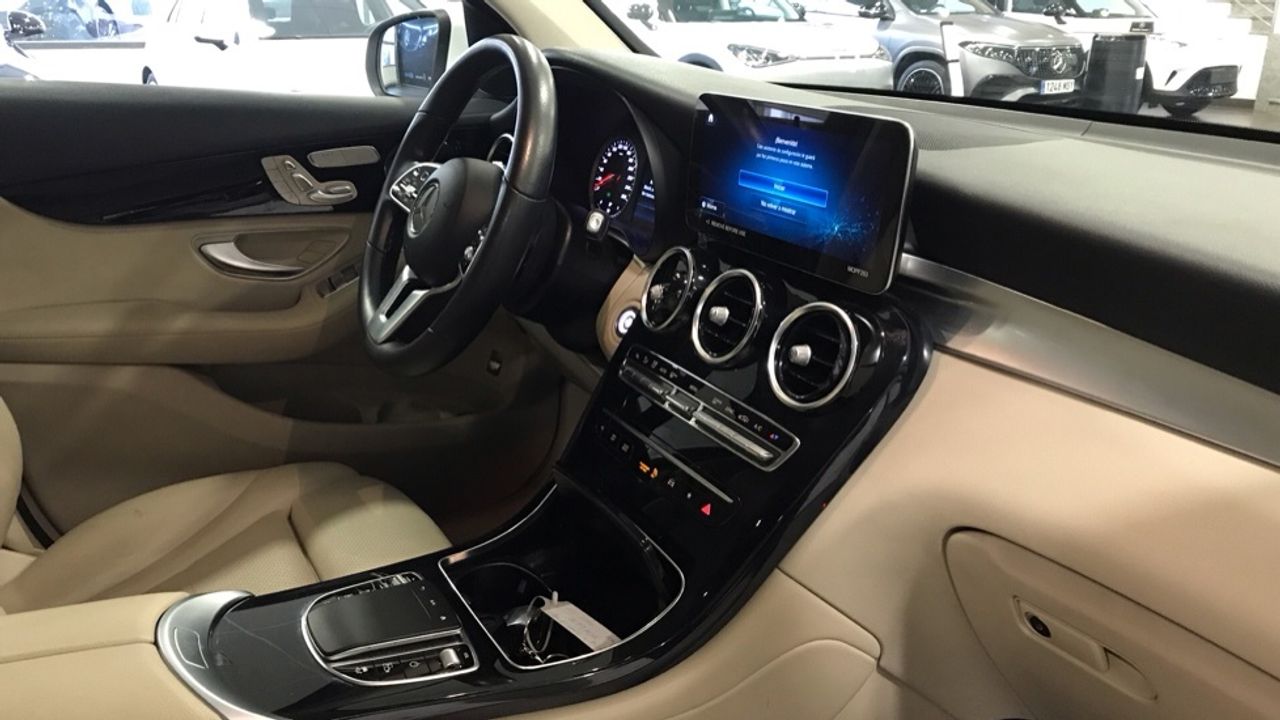 mercedes-glc-glc-220-d-4matic-imagen-9