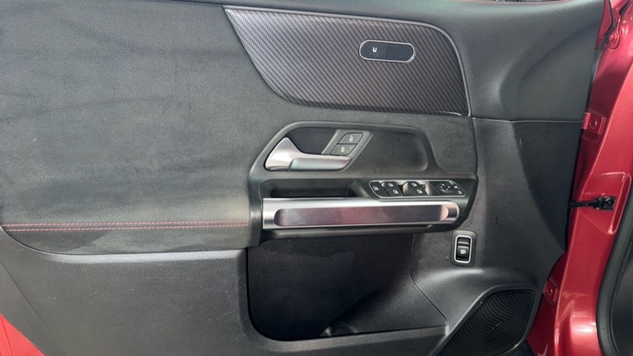 mercedes-glb-glb-200-d-imagen-23