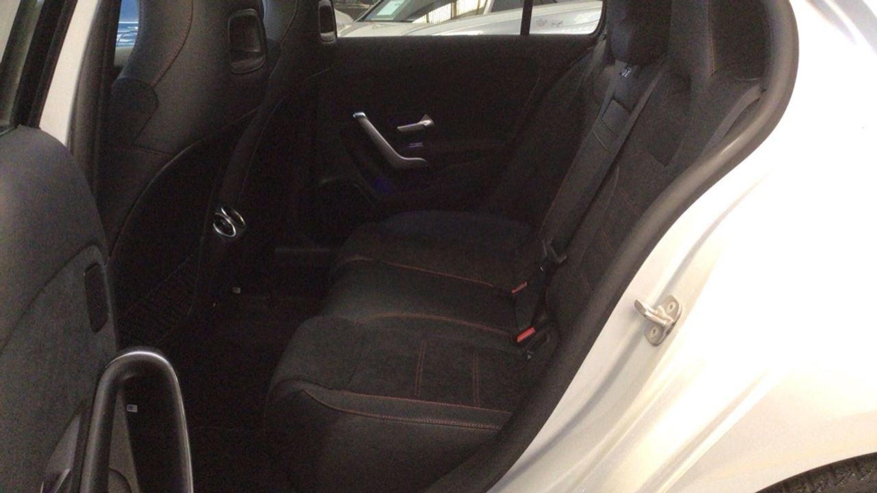 mercedes-clase-a-a-180-d-imagen-10