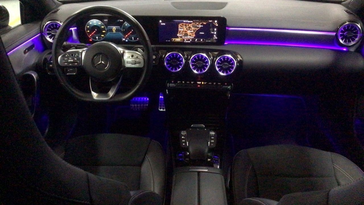 mercedes-clase-a-a-200-d-imagen-7