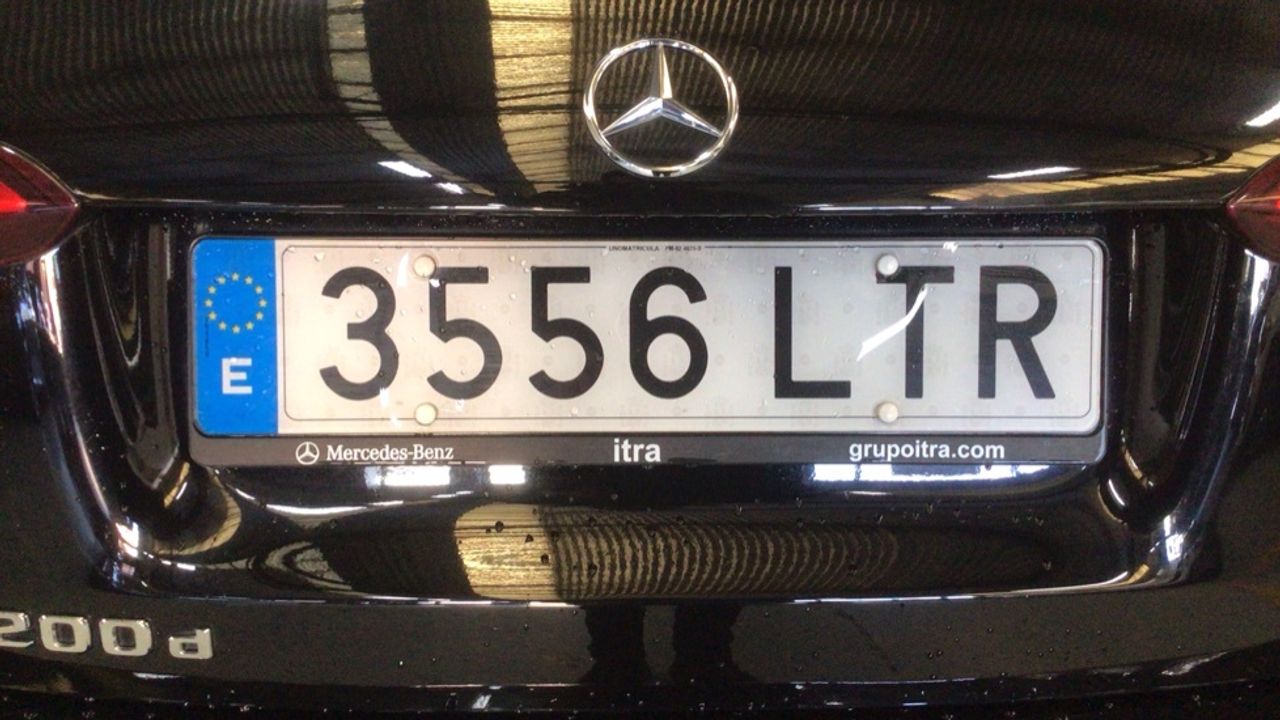 mercedes-clase-a-a-200-d-imagen-26