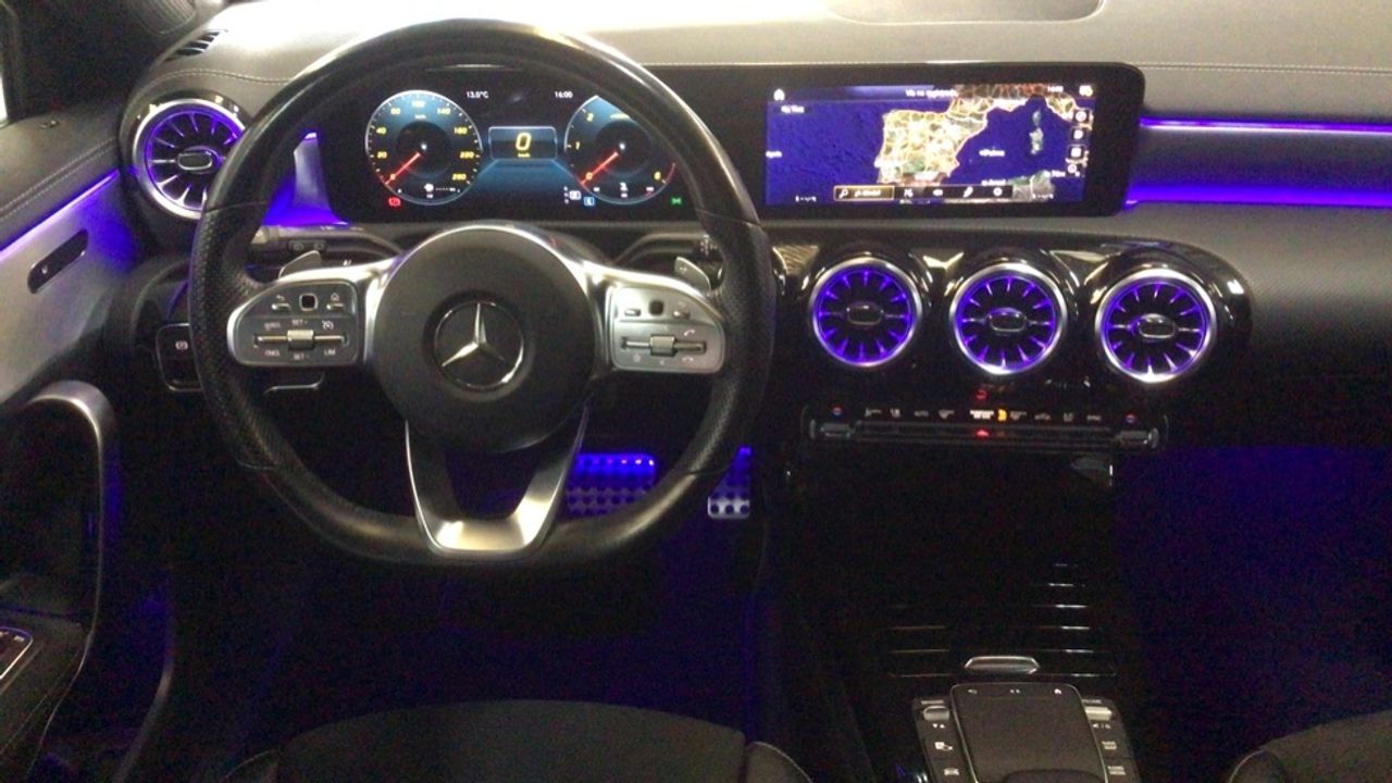 mercedes-clase-a-a-200-d-imagen-8