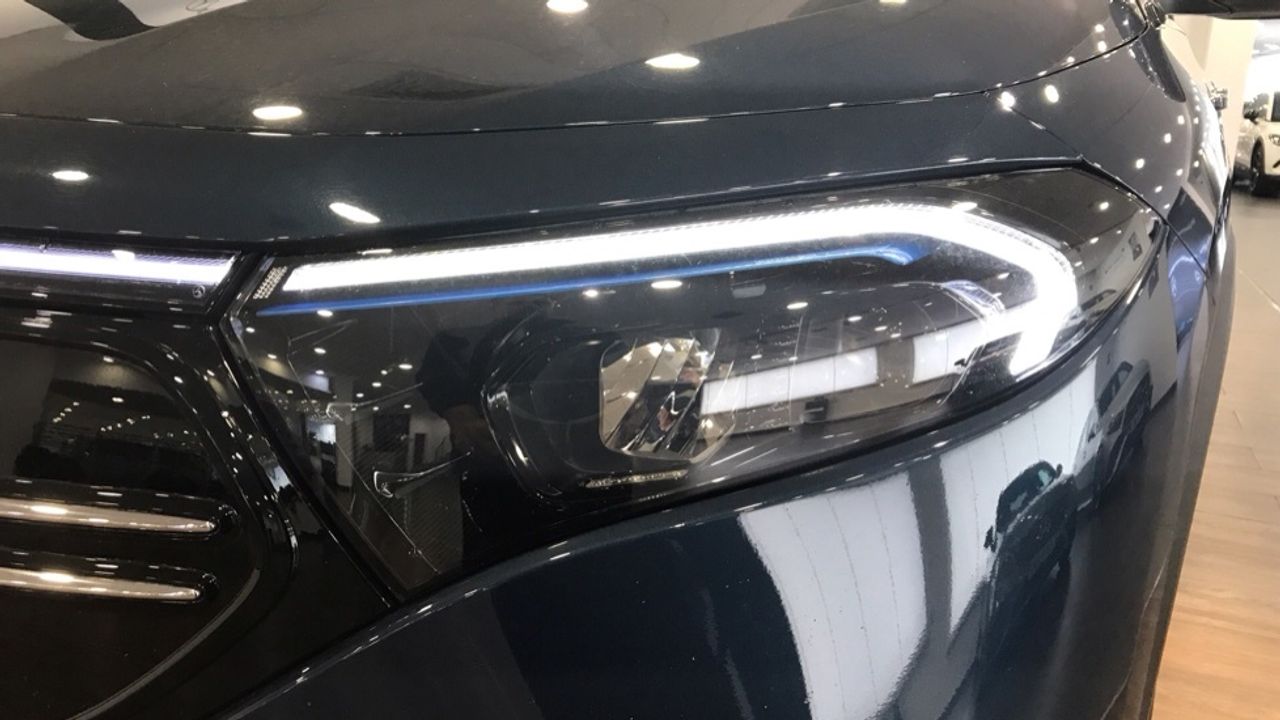 mercedes-eqa-eqa-300-4matic-imagen-14