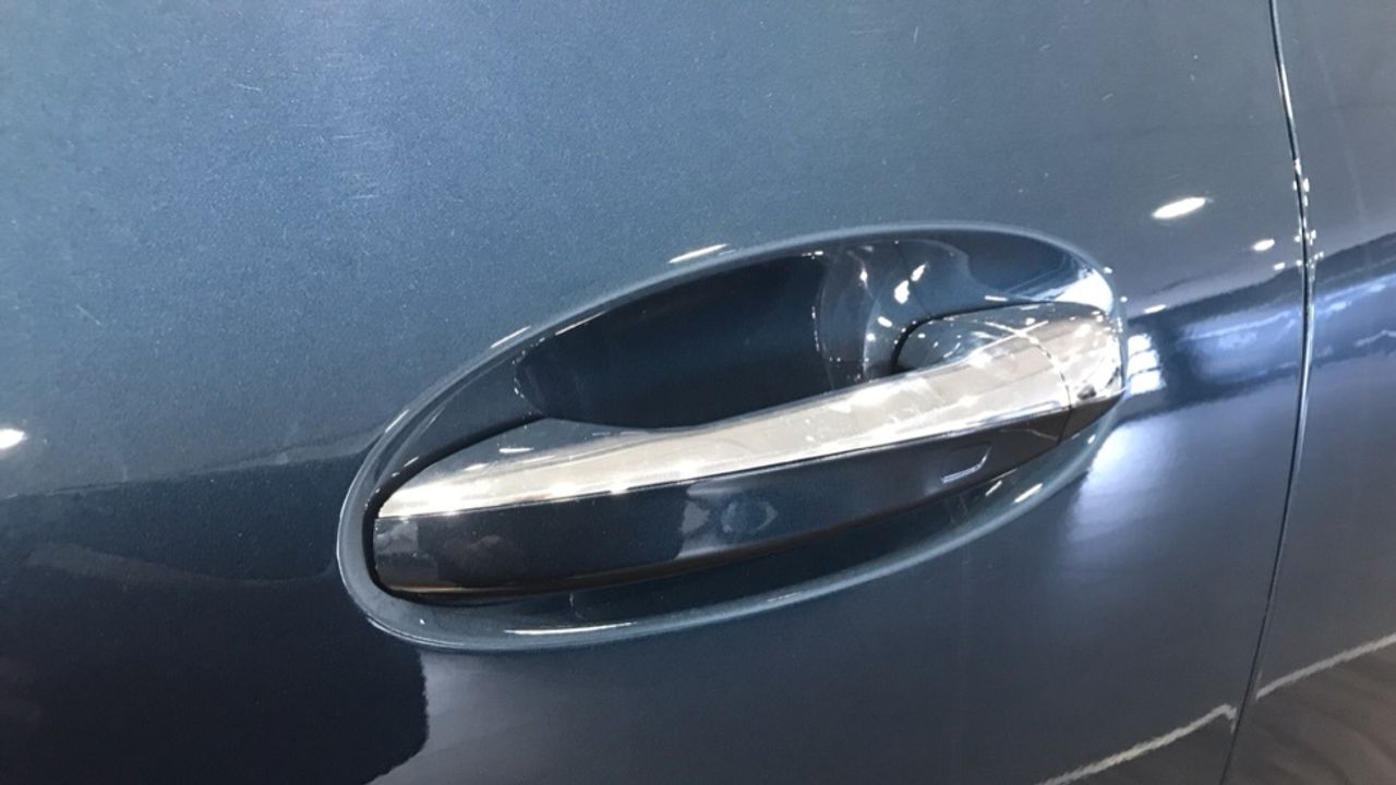 mercedes-eqa-eqa-300-4matic-imagen-13