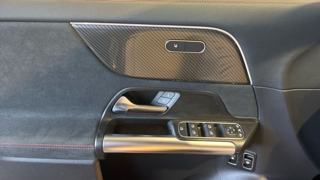mercedes-benz-gla-250-e-con-tecnologia-hibrida-eq-imagen-21