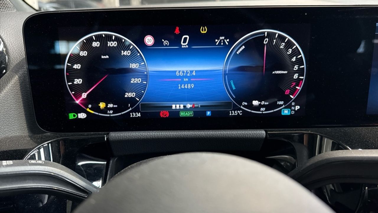 mercedes-clase-b-b-250-e-imagen-17