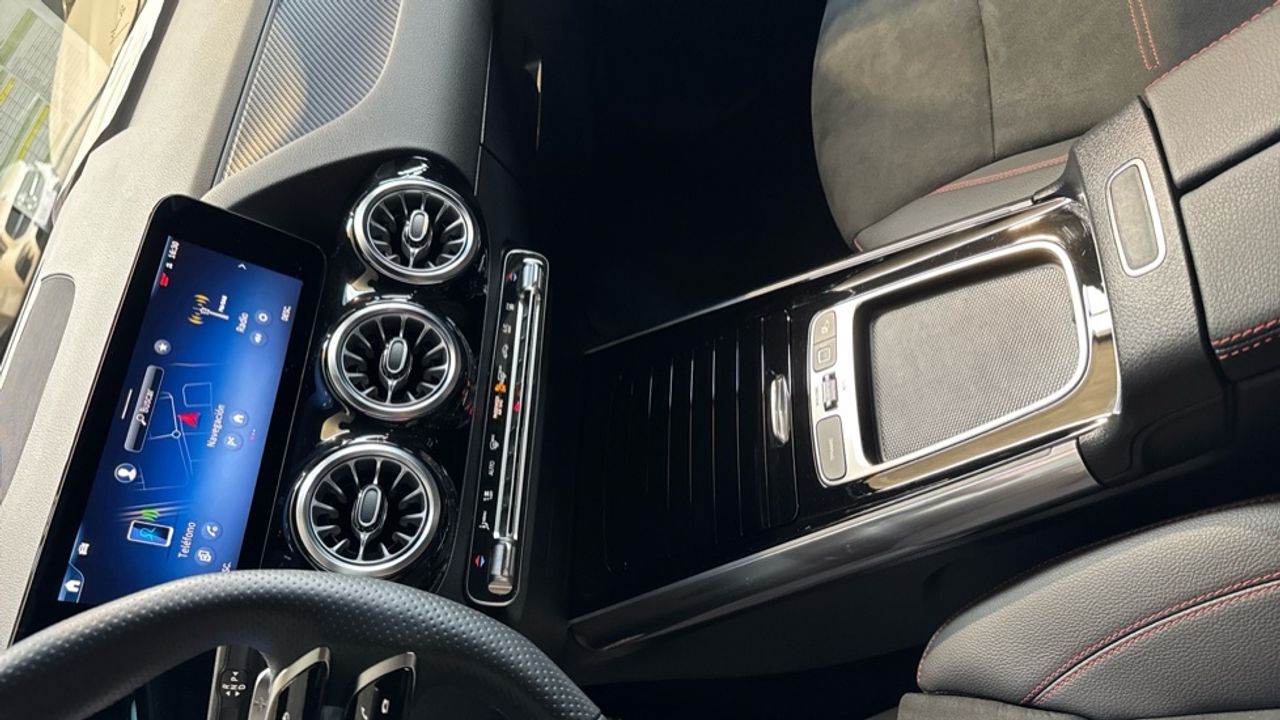 mercedes-clase-b-b-250-e-imagen-21
