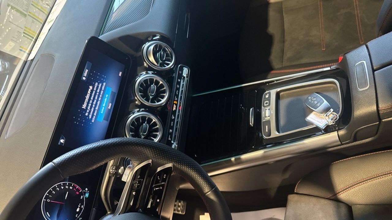 mercedes-benz-gla-250-e-con-tecnologia-hibrida-eq-imagen-20