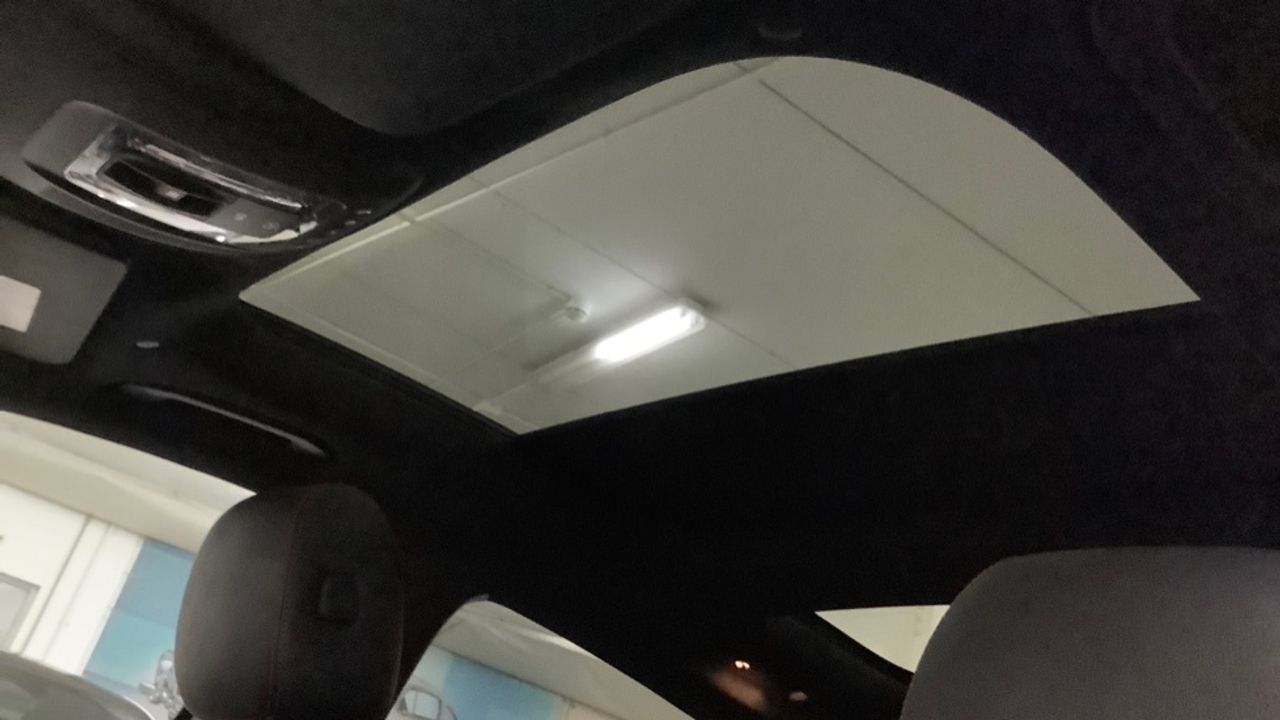 mercedes-eqa-250-amg-line-imagen-12