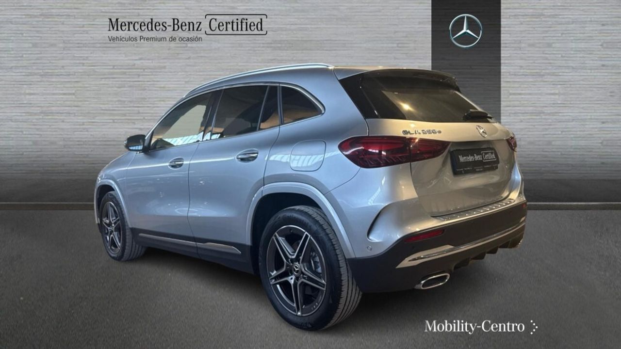 mercedes-benz-gla-250-e-con-tecnologia-hibrida-eq-imagen-3
