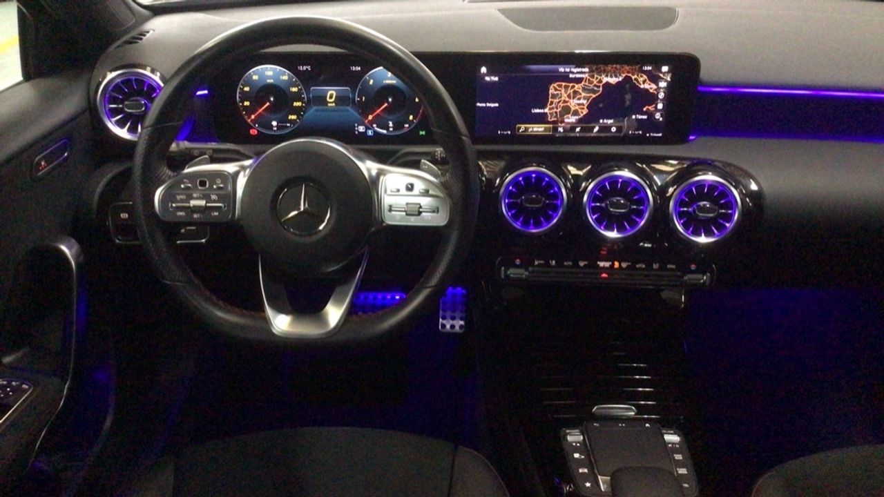 mercedes-clase-a-a-200-d-imagen-8