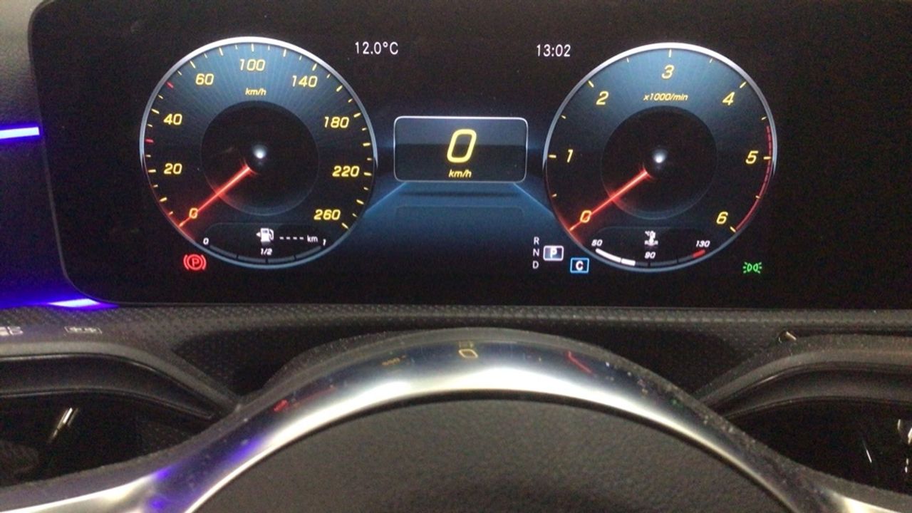 mercedes-clase-a-a-200-d-imagen-18