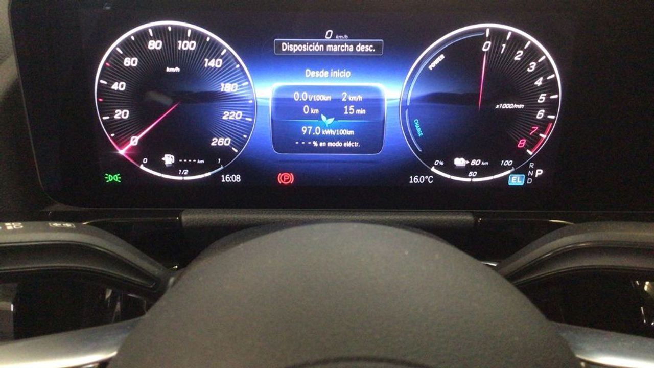 mercedes-gla-gla-250-e-con-tecnologia-hibrida-eq-imagen-16