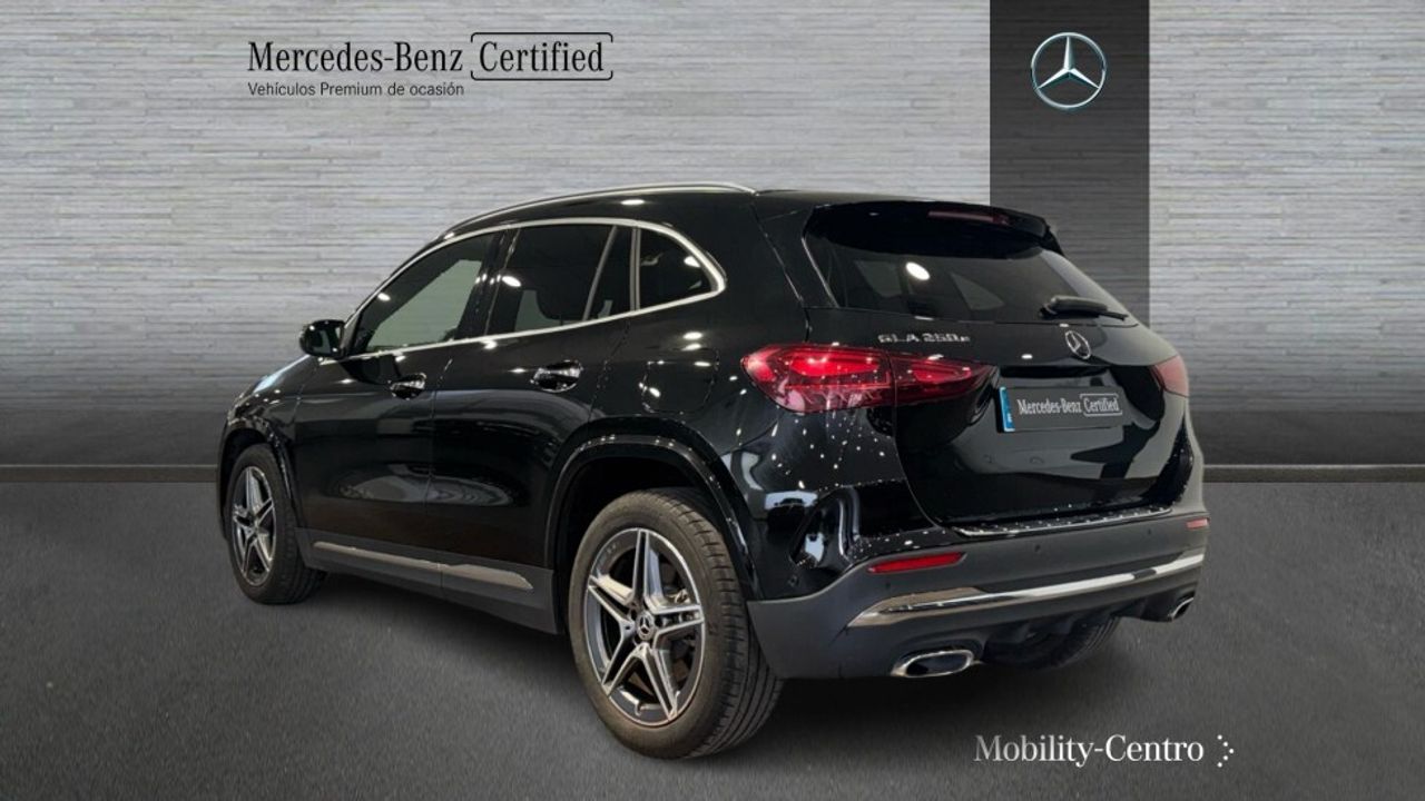 mercedes-gla-gla-250-e-con-tecnologia-hibrida-eq-imagen-3