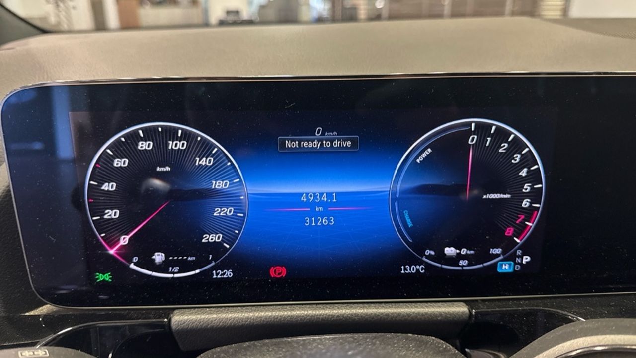 mercedes-gla-gla-250-e-con-tecnologia-hibrida-eq-imagen-16