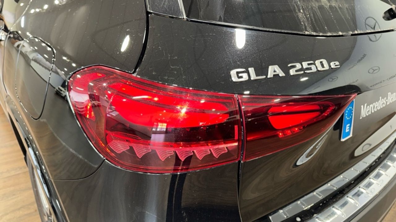 mercedes-gla-gla-250-e-con-tecnologia-hibrida-eq-imagen-22