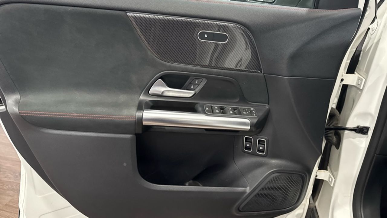 mercedes-benz-gla-250-e-con-tecnologia-hibrida-eq-imagen-21