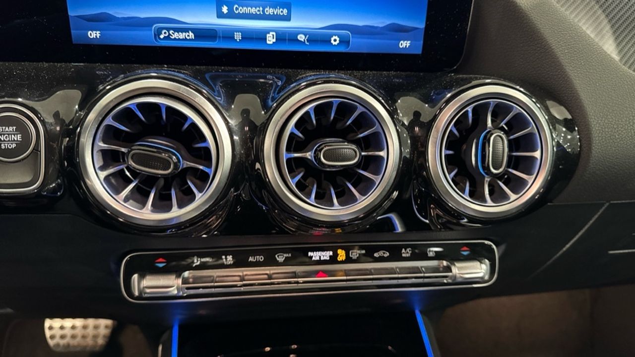 mercedes-benz-gla-250-e-con-tecnologia-hibrida-eq-imagen-19