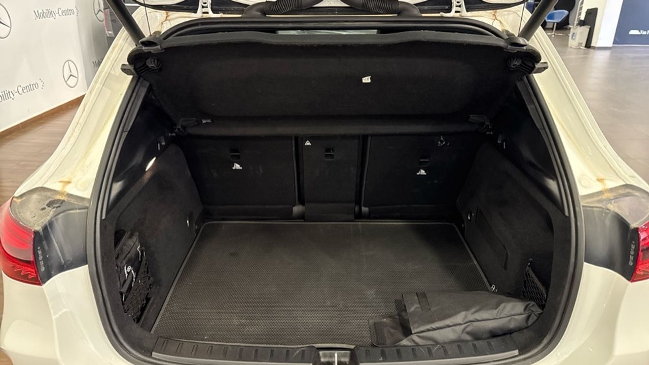 mercedes-benz-gla-250-e-con-tecnologia-hibrida-eq-imagen-12