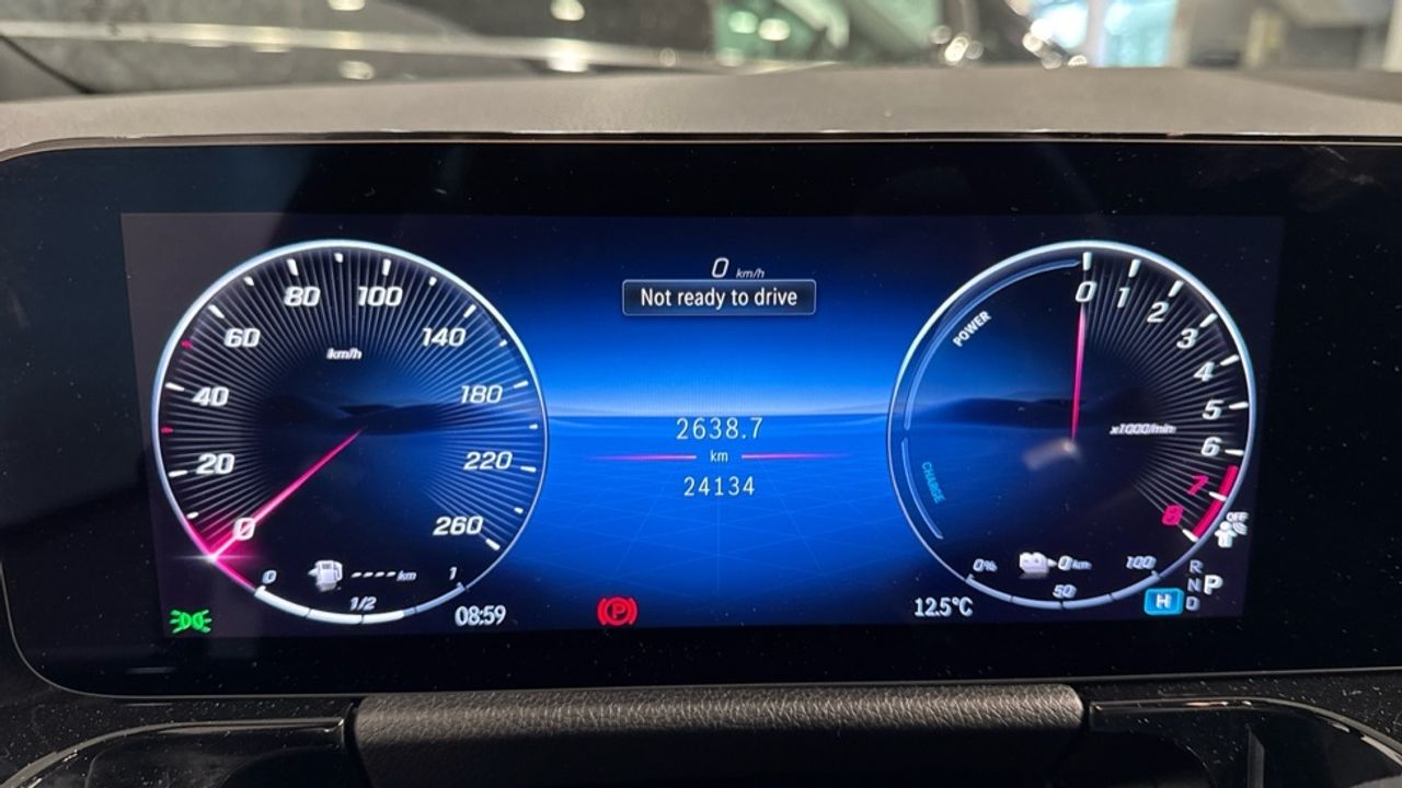 mercedes-benz-gla-250-e-con-tecnologia-hibrida-eq-imagen-16