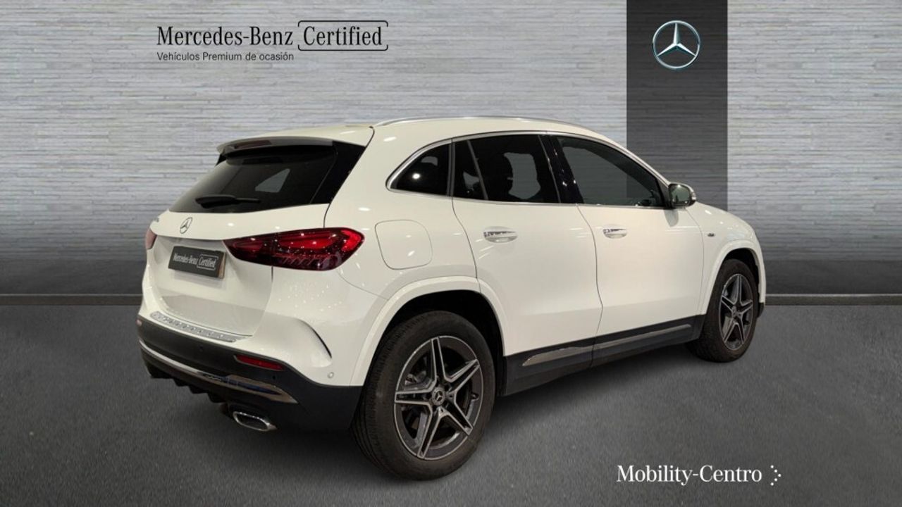 mercedes-benz-gla-250-e-con-tecnologia-hibrida-eq-imagen-1