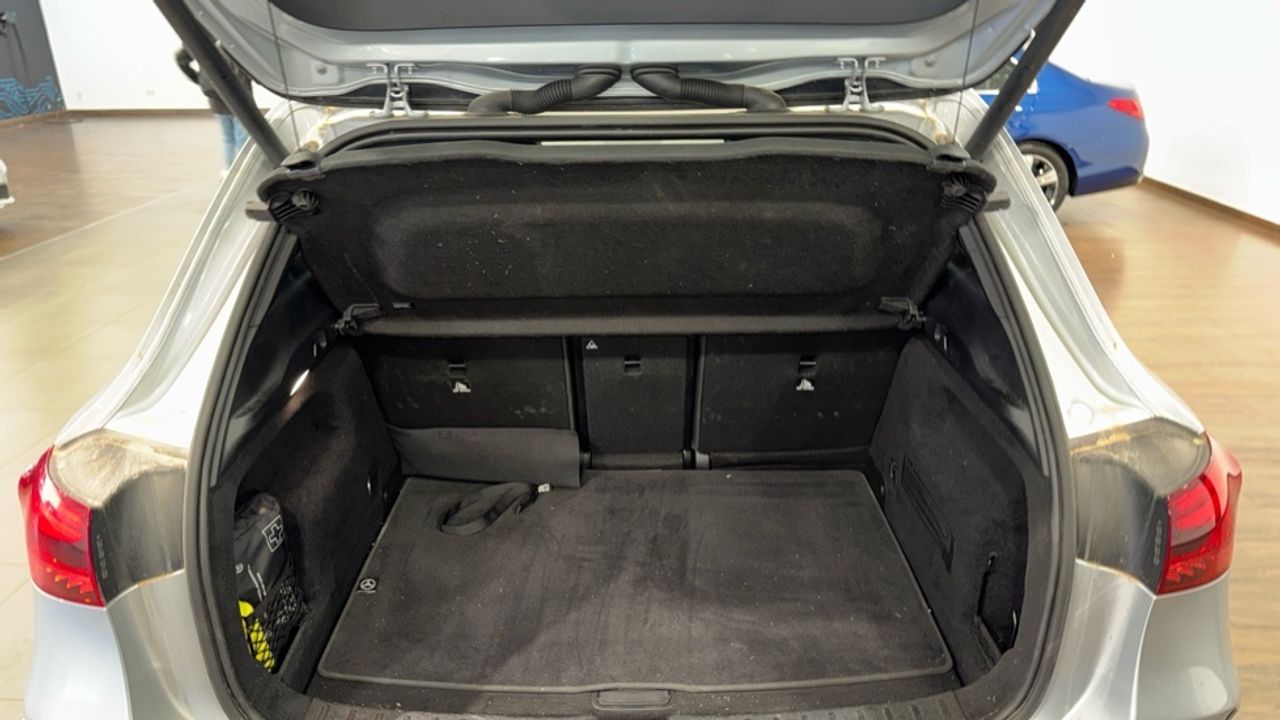 mercedes-gla-gla-250-e-con-tecnologia-hibrida-eq-imagen-12