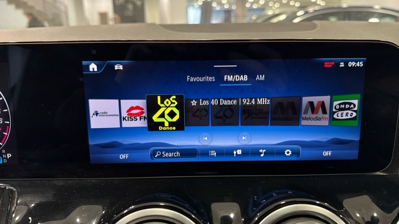 mercedes-gla-gla-250-e-con-tecnologia-hibrida-eq-imagen-18