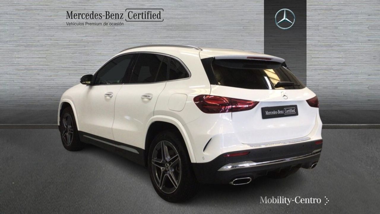 mercedes-benz-gla-250-e-con-tecnologia-hibrida-eq-imagen-3