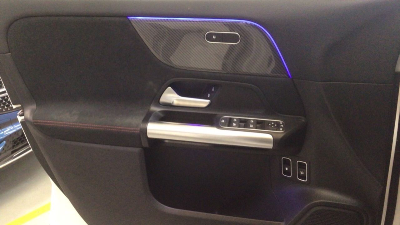 mercedes-benz-gla-250-e-con-tecnologia-hibrida-eq-imagen-20