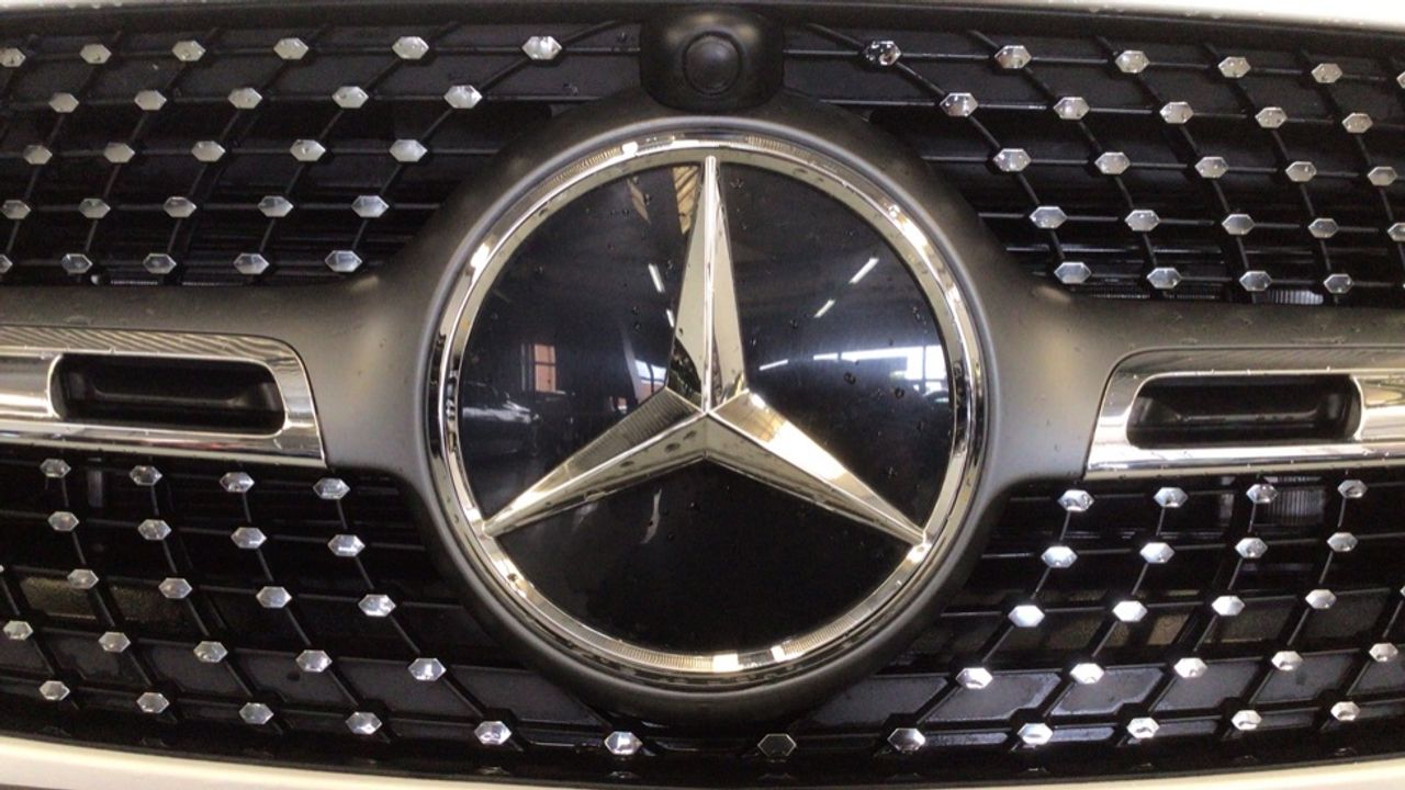 mercedes-benz-gla-250-e-con-tecnologia-hibrida-eq-imagen-11