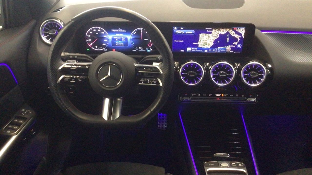 mercedes-benz-gla-250-e-con-tecnologia-hibrida-eq-imagen-8