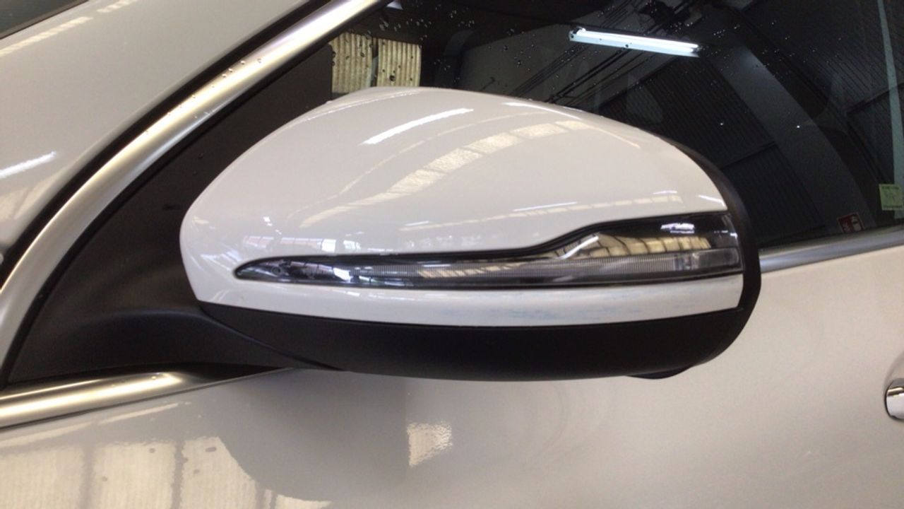 mercedes-benz-gla-250-e-con-tecnologia-hibrida-eq-imagen-14